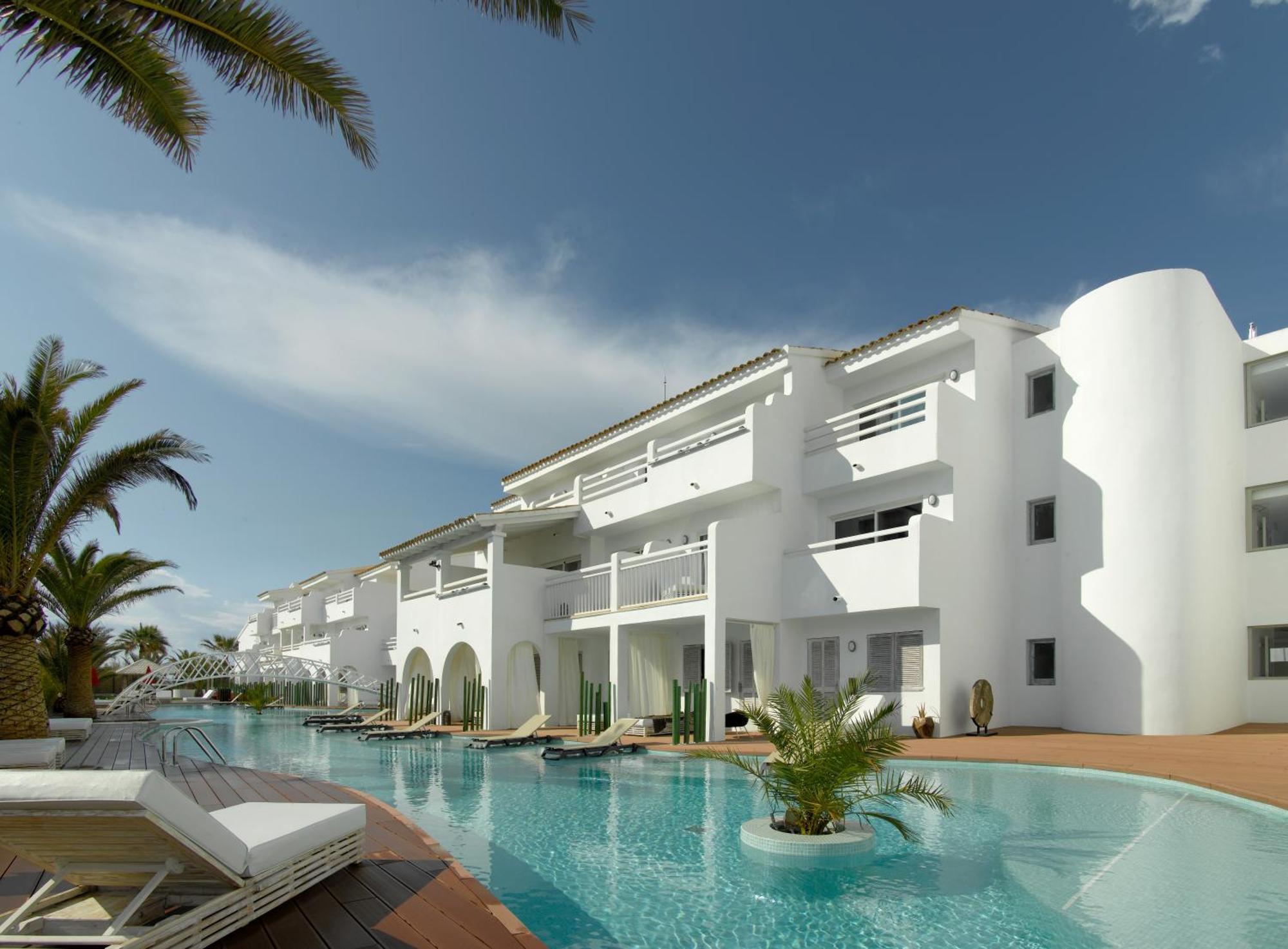 Ushuaia Ibiza Beach Hotel - Adults Only - Club Entrance Included Плайя Ден Босса Экстерьер фото